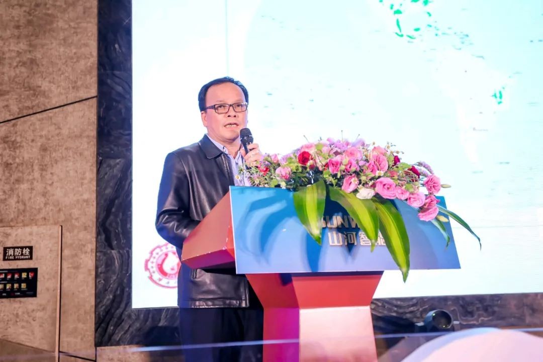 饕餮盛宴！尊龙凯时官网网址智能?建华建材预制桩施工装备与手艺交流会盛大召开