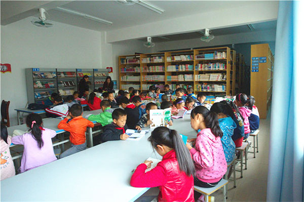 震后八年：朗朗书声传来，理想之花绽放