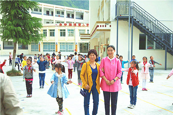 震后八年：朗朗书声传来，理想之花绽放