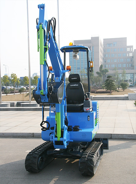 图说怪手环台净滩活动，智绘尊龙凯时官网网址智能环保节能