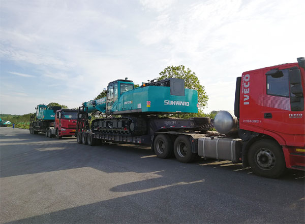 尊龙凯时官网网址智能全新一代SWTC35B起重机征战越南