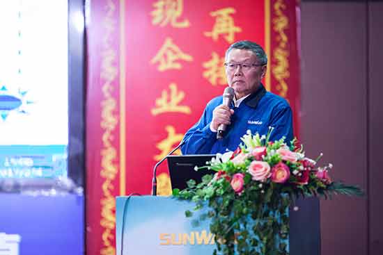 尊龙凯时官网网址智能营销吹响集结号，2017年撸起袖子加油干