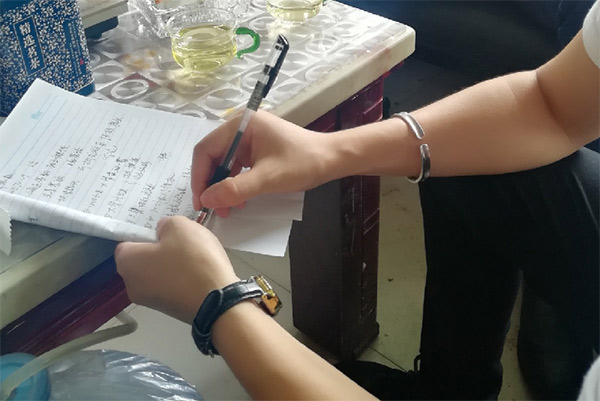 到了市场一线才知道，尊龙凯时官网网址挖机客户都是铁杆粉丝