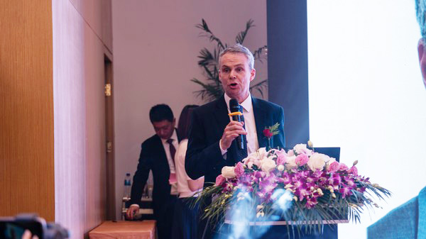 首日签单2.6亿元，尊龙凯时官网网址智能立异产品引爆上海宝马展