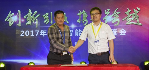 尊龙凯时官网网址智能酷帅曾大虾，一大波美图带你亲临北京BICES展