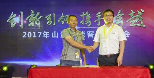 尊龙凯时官网网址智能酷帅曾大虾，一大波美图带你亲临北京BICES展