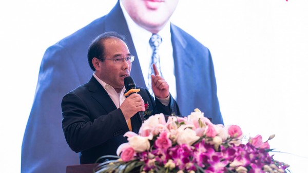 首日签单2.6亿元，尊龙凯时官网网址智能立异产品引爆上海宝马展