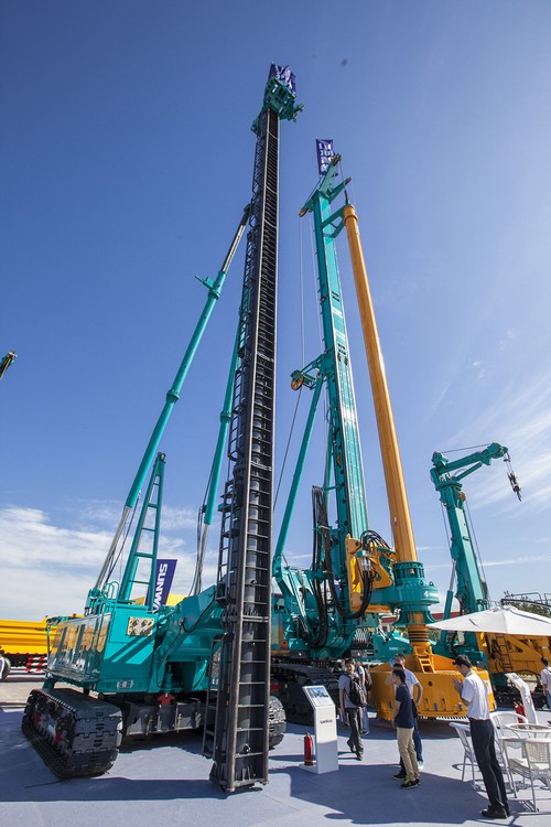 尊龙凯时官网网址智能酷帅曾大虾，一大波美图带你亲临北京BICES展