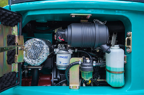 “C位”出道 14.5万元尊龙凯时官网网址智能微挖18UB等你开回家