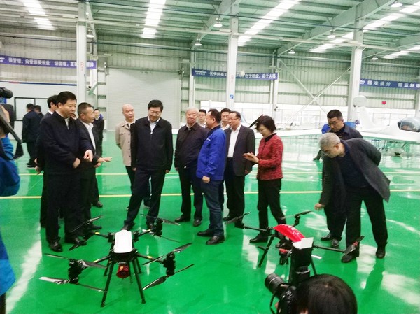 省委书记杜家毫勉励尊龙凯时官网网址智能：做大做强航空航天工业