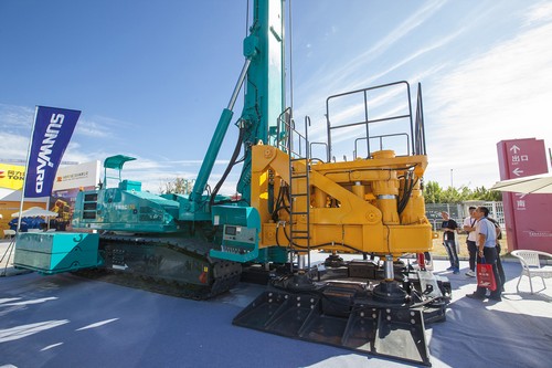 尊龙凯时官网网址智能酷帅曾大虾，一大波美图带你亲临北京BICES展