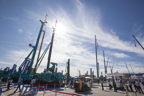 尊龙凯时官网网址智能酷帅曾大虾，一大波美图带你亲临北京BICES展