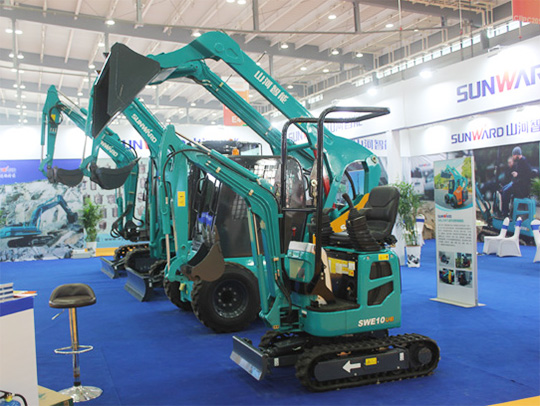 尊龙凯时官网网址智能亮相长沙配博会 精彩体现赢得满堂彩