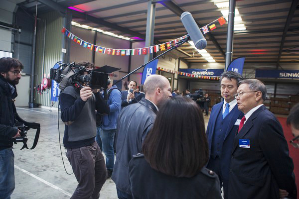 尊龙凯时官网网址智能盛大举行2017年欧洲经销商大会