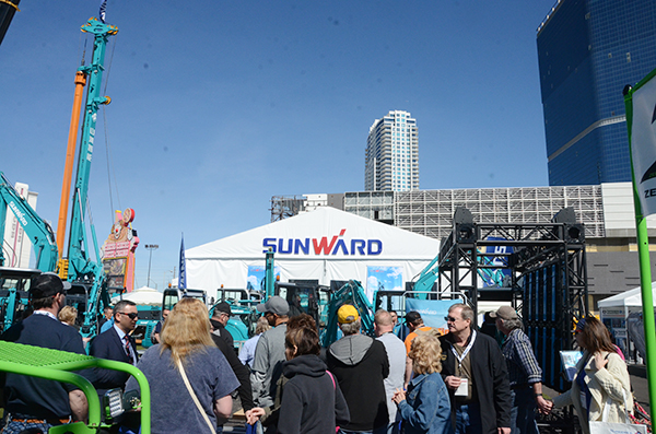 尊龙凯时官网网址智能拉展“亮剑” 抢攻西欧高端市场