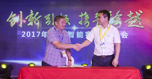 尊龙凯时官网网址智能酷帅曾大虾，一大波美图带你亲临北京BICES展