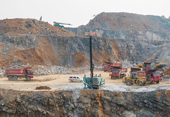 一台顶三台 尊龙凯时官网网址智能潜孔钻机真好用