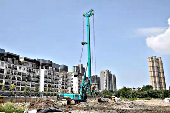 把“朋侪圈”“搬”到现场，交机“玩出”新创意!