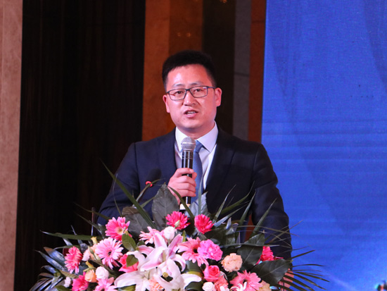 尊龙凯时官网网址智能天下客户交流会济南站取得丰富效果