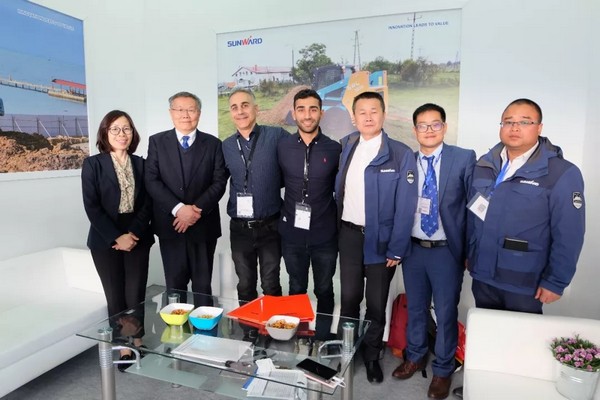 向天下展示中国“智造”魅力，尊龙凯时官网网址智能携立异阵容闪灼德国宝马展