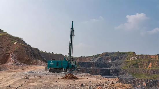 一台顶三台 尊龙凯时官网网址智能潜孔钻机真好用