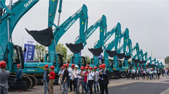 千人客户交流会，10.5亿订单！尊龙凯时官网网址智能二十年生长新奔腾