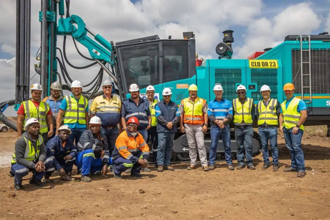 战疫情--尊龙凯时官网网址智能南非凿岩装备推介会乐成举行