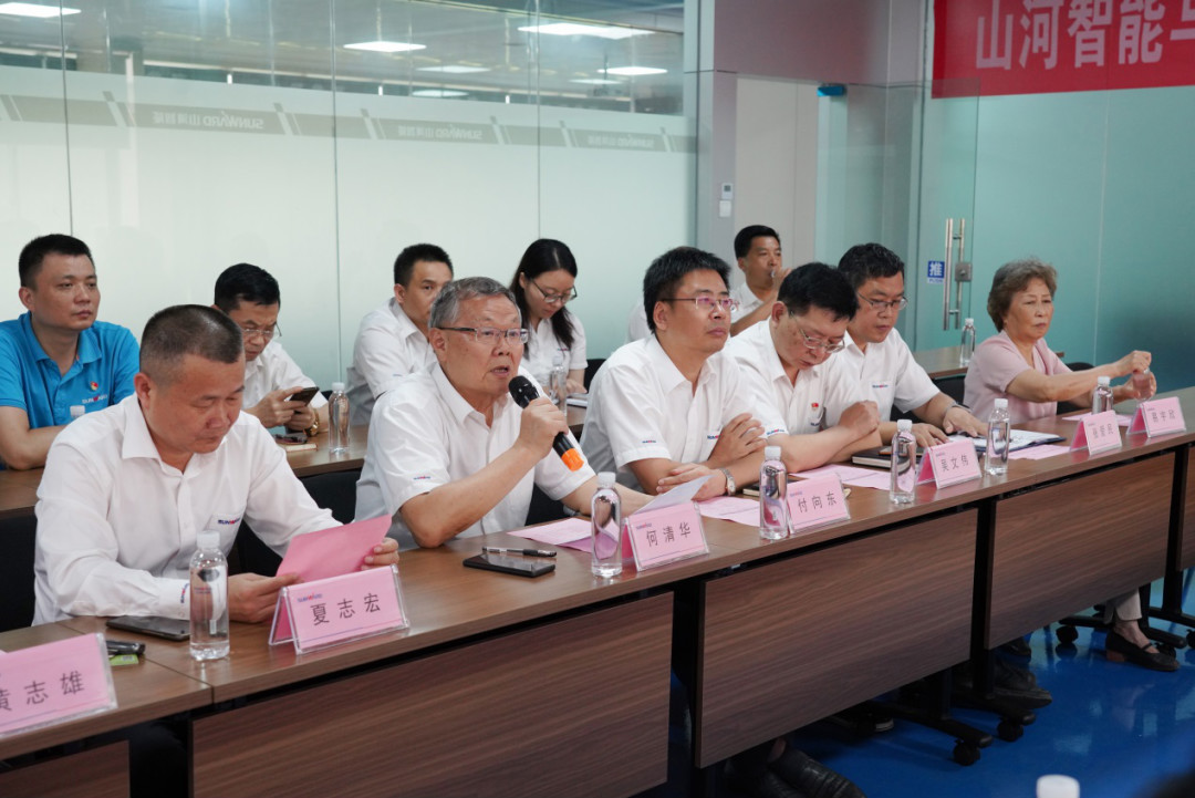 尊龙凯时官网网址学院（尊龙凯时官网网址党校）揭牌暨尊龙凯时官网网址智能与湖南大学人才作育战略相助签约仪式圆满举行