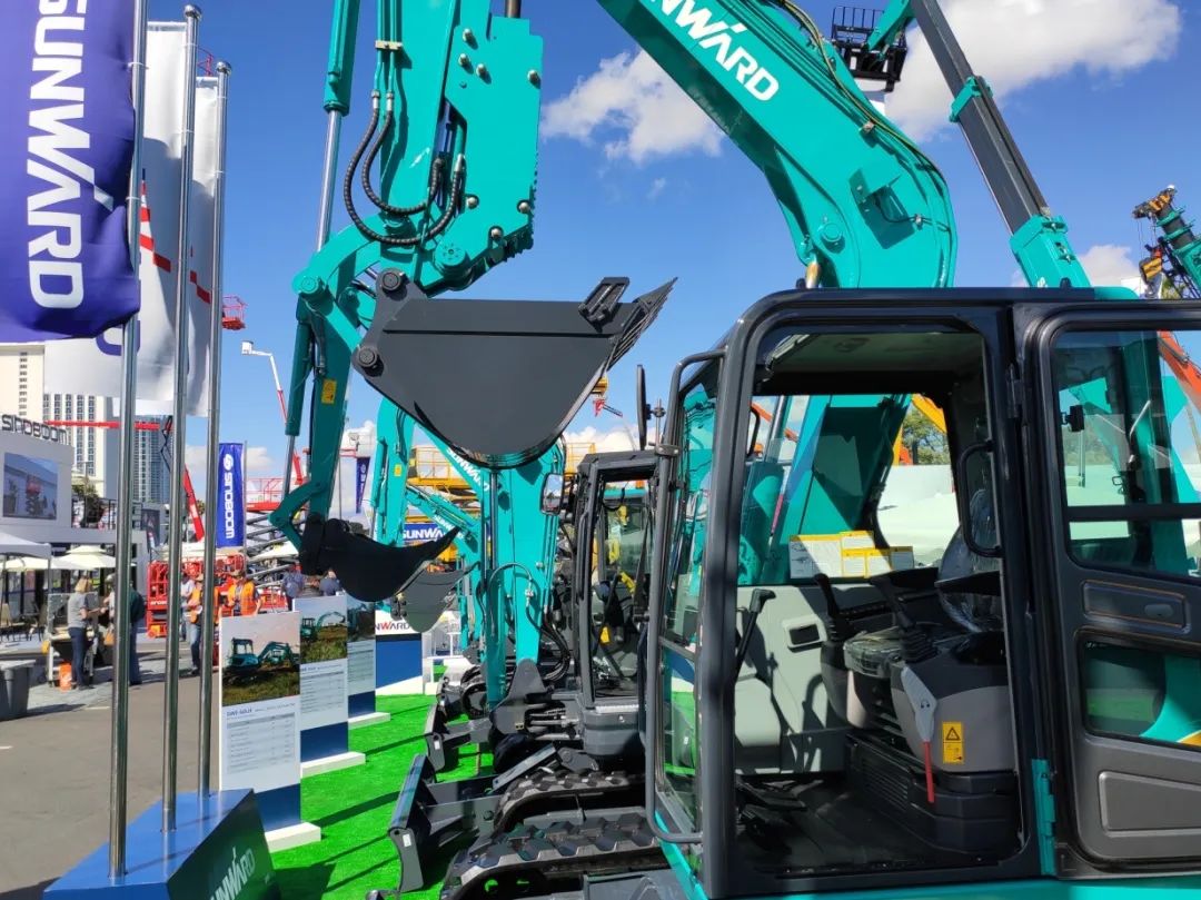 CCMA向尊龙凯时官网网址智能并何清华董事长致谢谢信