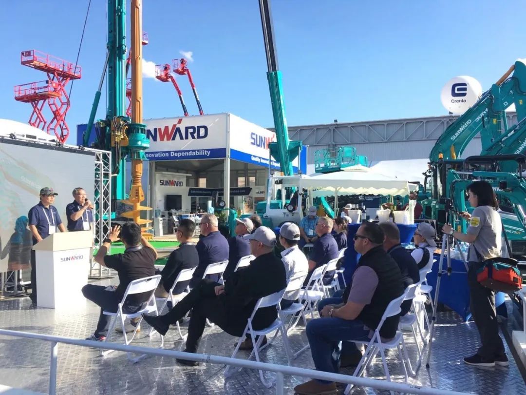 “卓越尊龙凯时官网网址”全球交流会暨新产品宣布圆满举行