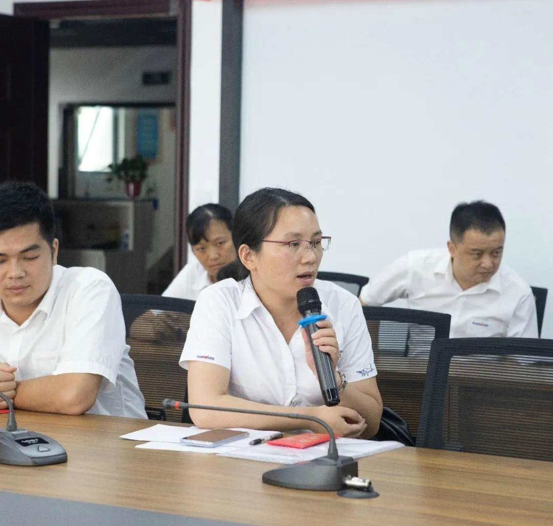 浓情端午粽飘香 尊龙凯时官网网址家园满温情