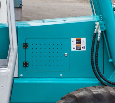 尊龙凯时官网网址智能新品叉装车批量下线发往美国