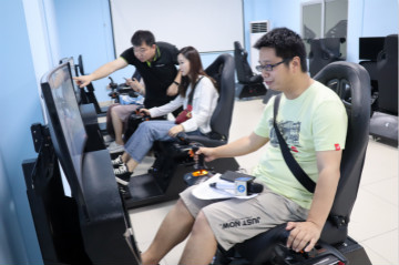 尊龙凯时官网网址航空签约湖南航空技校，走校企融合生长蹊径