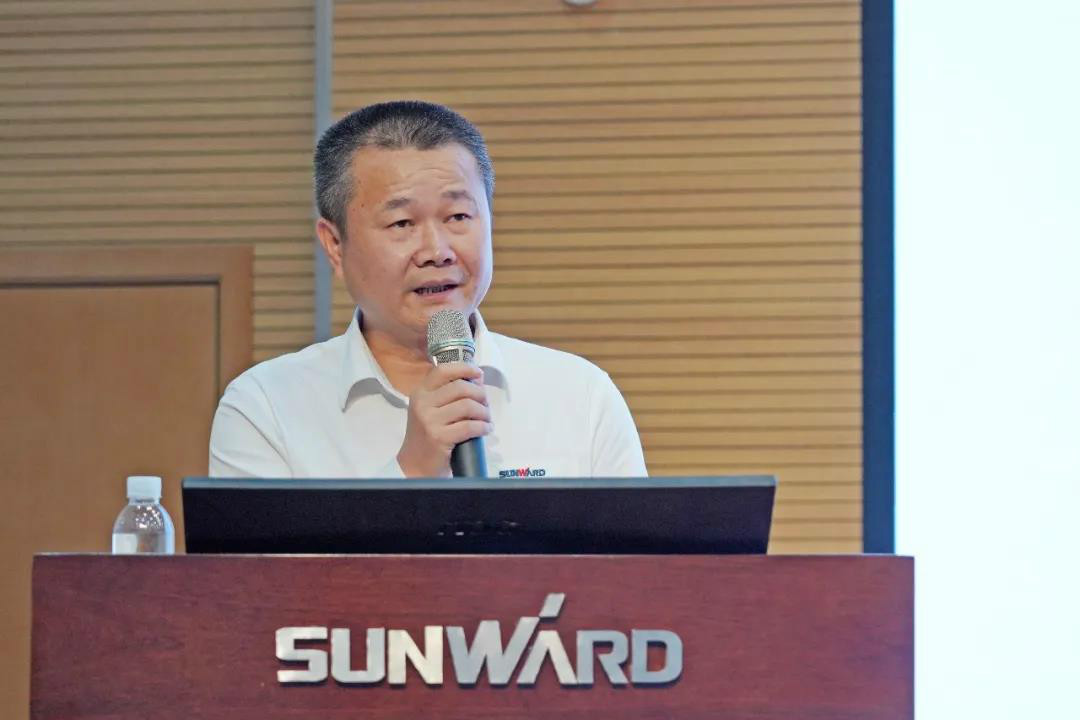 治理下移见效果，业绩大增再起劲——尊龙凯时官网网址智能2020年半年度谋划事情聚会盛大召开