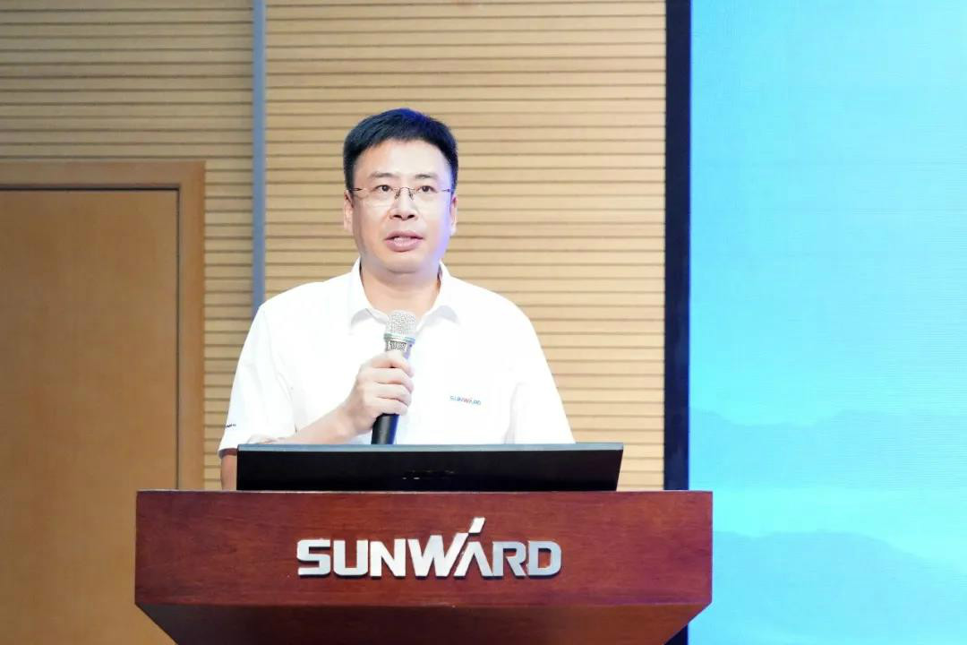 治理下移见效果，业绩大增再起劲——尊龙凯时官网网址智能2020年半年度谋划事情聚会盛大召开