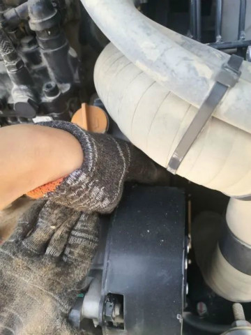 情满尊龙凯时官网网址夏日无忧 ——陕西领创者开启年度巡检效劳客户