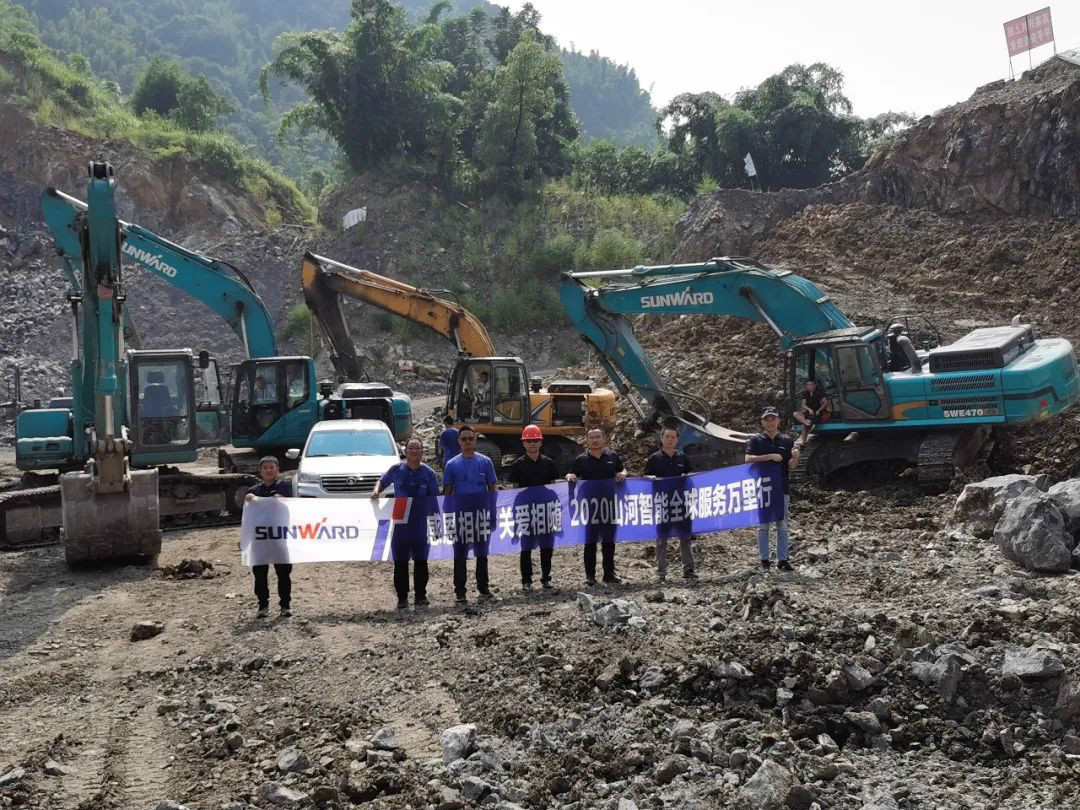 感恩相伴 关爱相随——尊龙凯时官网网址智能效劳万里行川陕实录