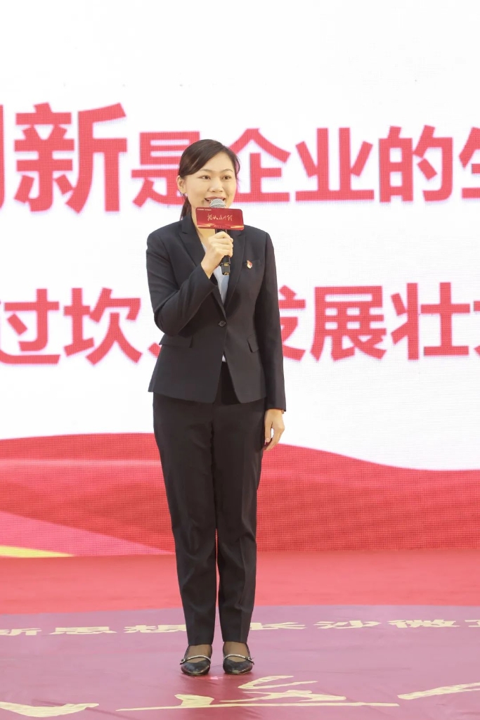 “学习新头脑 长沙微宣讲 就认这个理”专题微宣讲在尊龙凯时官网网址智能举行