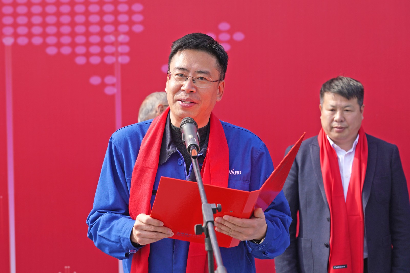 尊龙凯时官网网址智能价值6亿元装备全球发货仪式火热举行