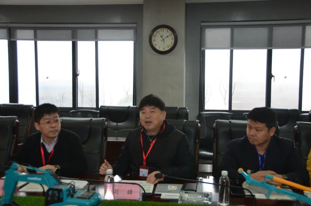 中冶交通考察尊龙凯时官网网址智能