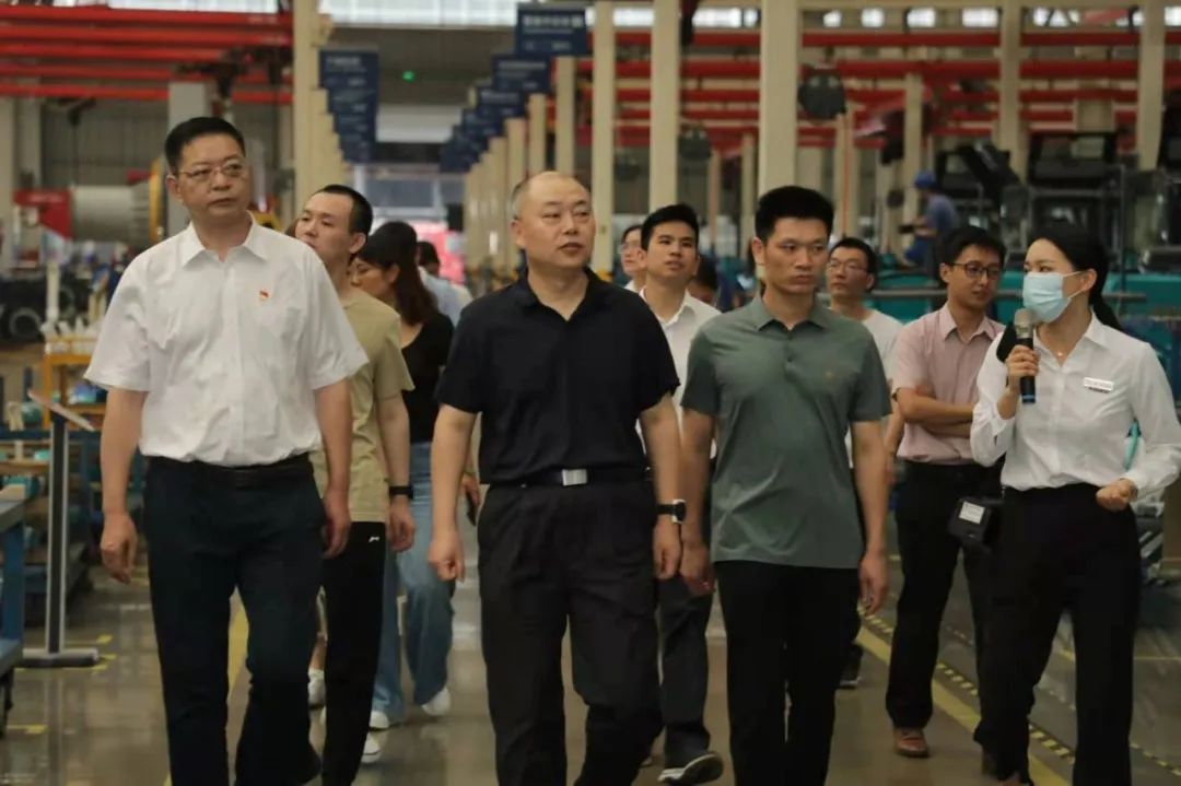 国防科大北斗团队考察尊龙凯时官网网址智能