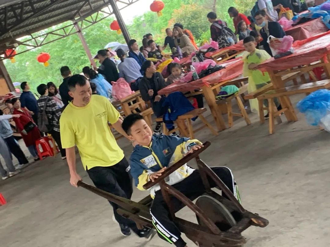 童年差别Young，稻花香里亲子欢——尊龙凯时官网网址智能组织开展六一亲子活动