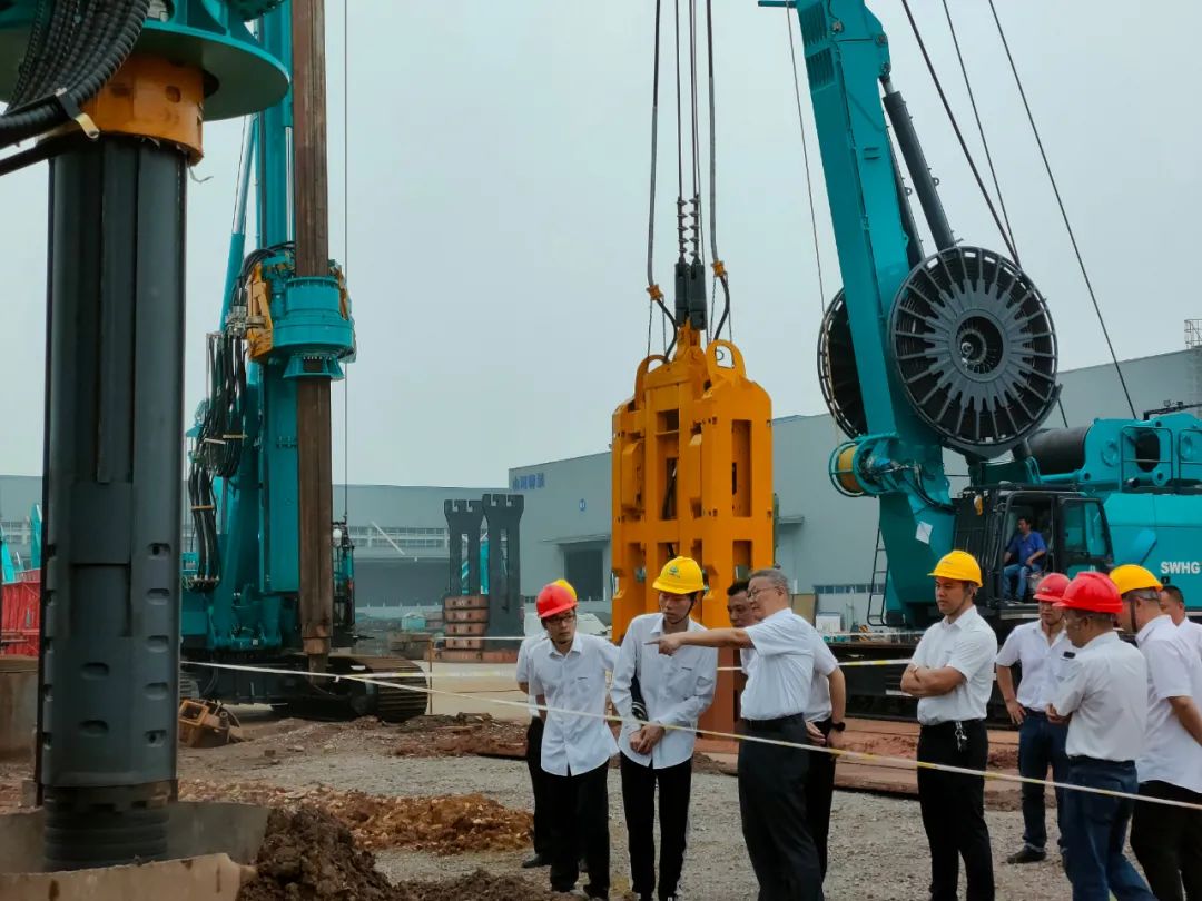 大钻性能打小桩了！尊龙凯时官网网址智能钻杆节能变径装置研制乐成