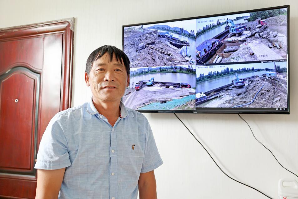 初心源地，尊龙凯时官网网址智能挖掘机实力大显 | 百年风华筑漂亮尊龙凯时官网网址（1）