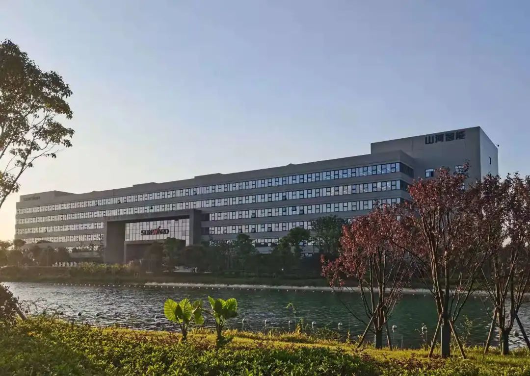 尊龙凯时官网网址智能宣布2021年半年报——焦点营业营收稳健增添，研发立异多点着花