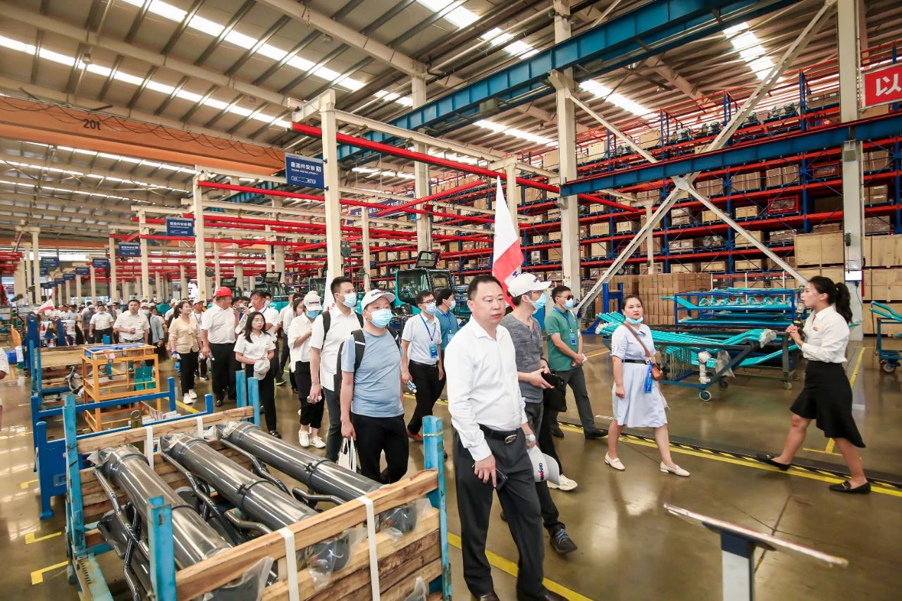 逛展超热闹！尊龙凯时官网网址智能效果展示会高能名时势来袭