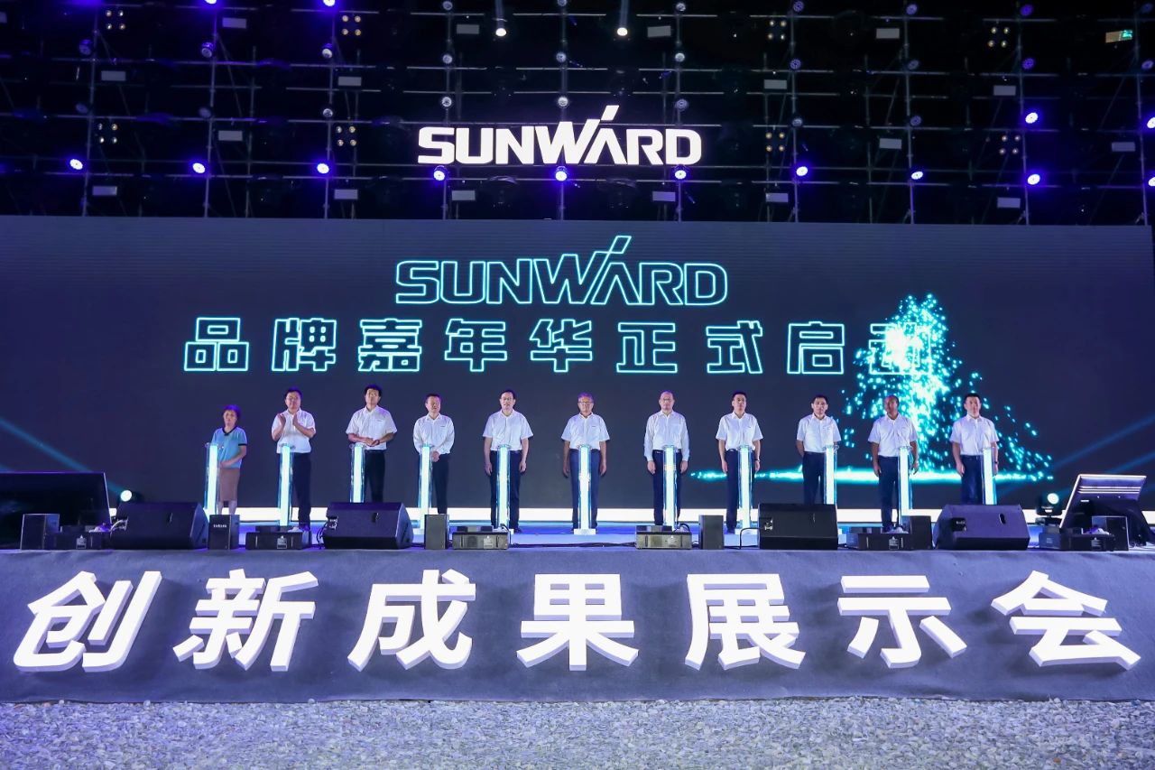 逛展超热闹！尊龙凯时官网网址智能效果展示会高能名时势来袭