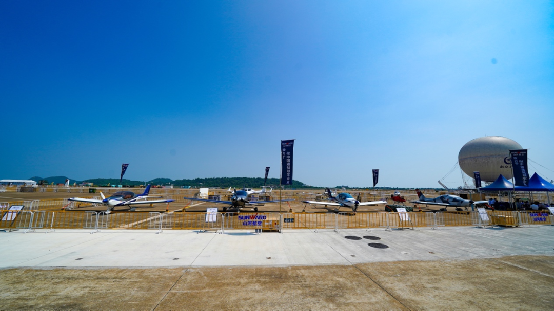 新机、航行演出…2021中国航展尊龙凯时官网网址航空秀给你看