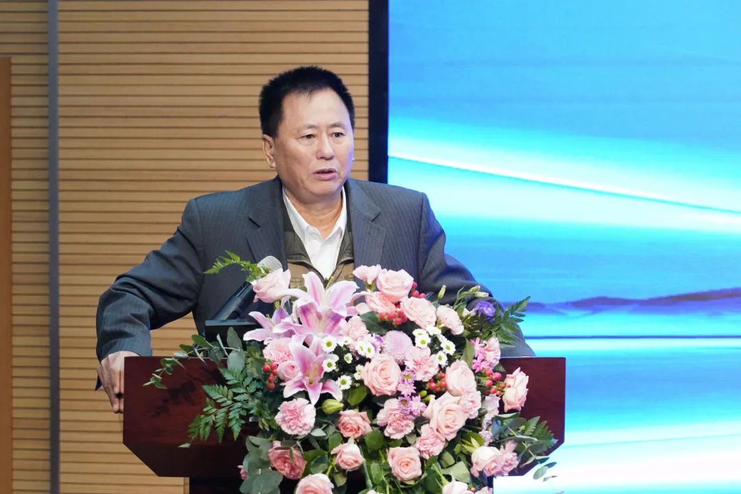 湖南省矿业协会第二届一次会员代表大会暨第二届一次理事会在尊龙凯时官网网址智能顺遂召开