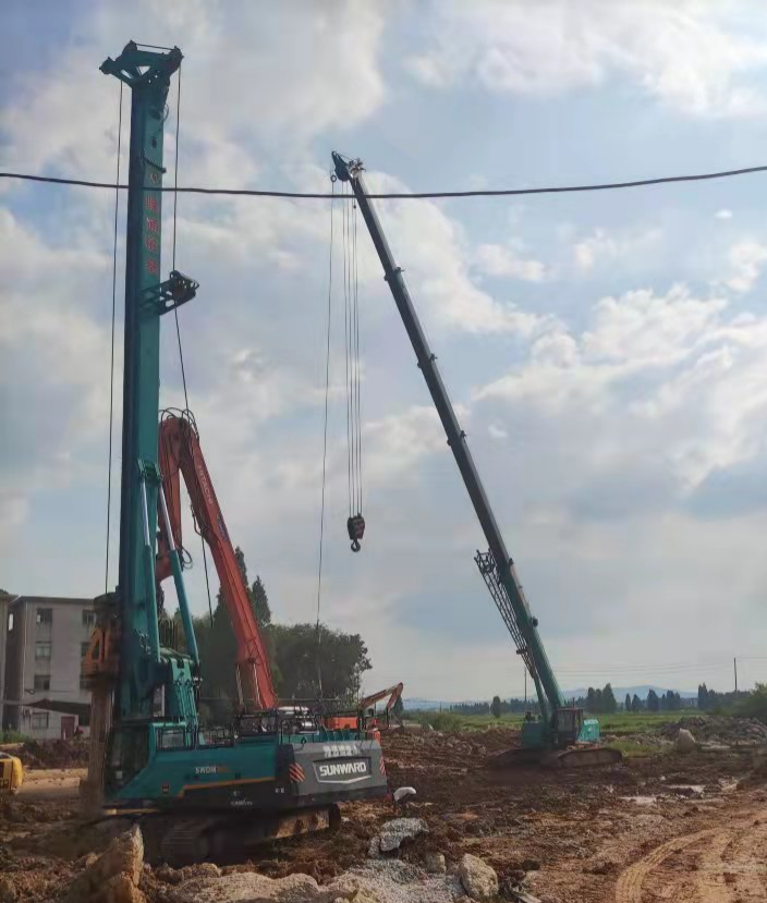 创富故事 | 十年桩基所向披靡！他打造了一支尊龙凯时官网网址智能“施工天团”